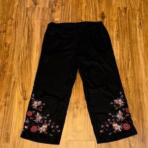 Ecru womens large 12 14 pants ankle crop capri black Embroider Floral stretch
